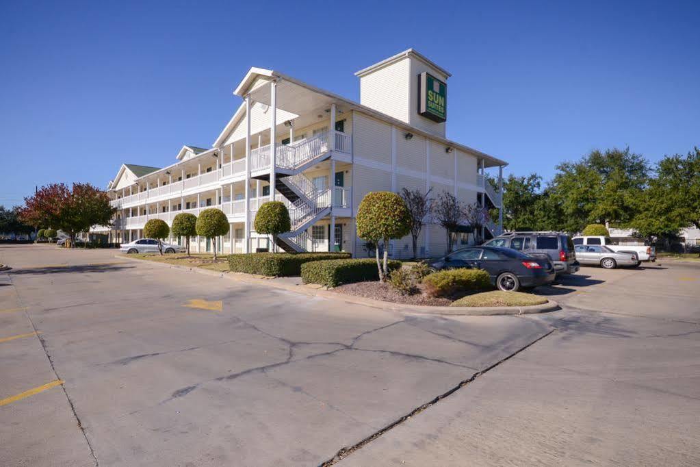 Intown Suites Extended Stay Houston Tx - Westchase Exteriör bild