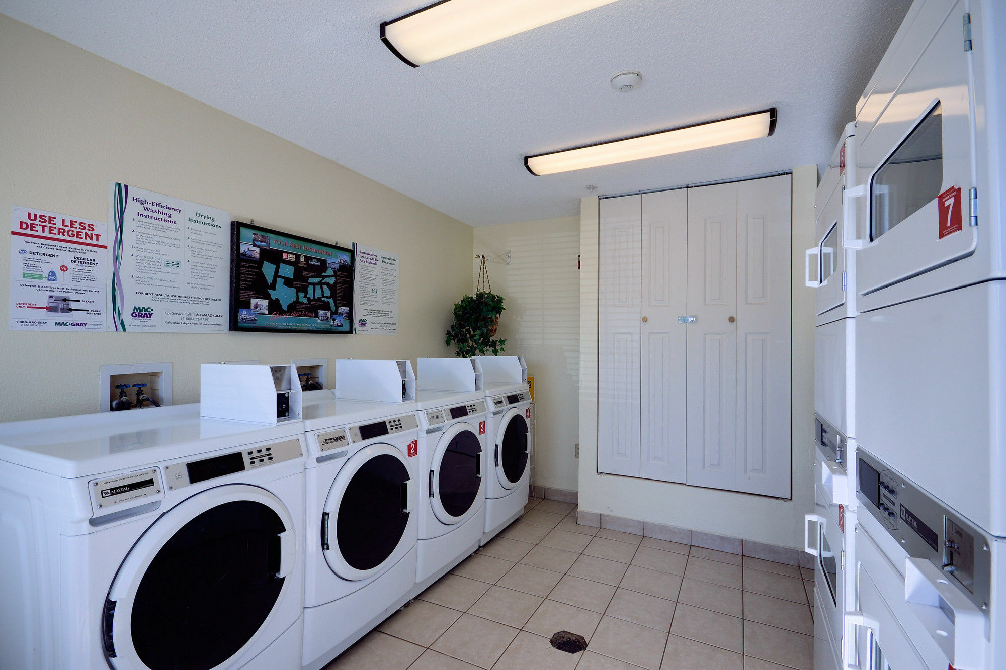 Intown Suites Extended Stay Houston Tx - Westchase Exteriör bild