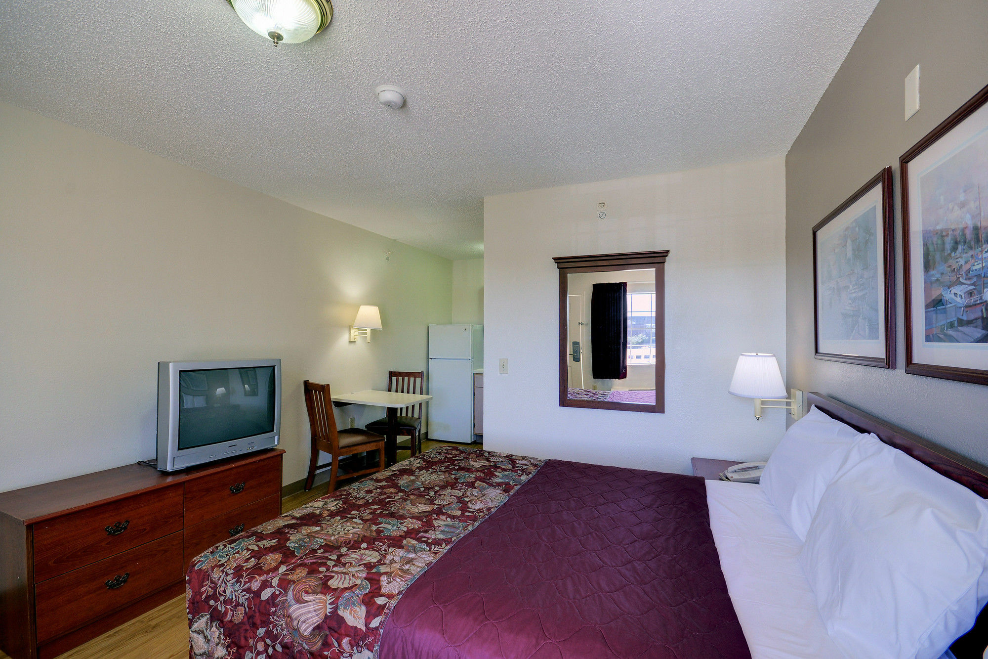 Intown Suites Extended Stay Houston Tx - Westchase Exteriör bild